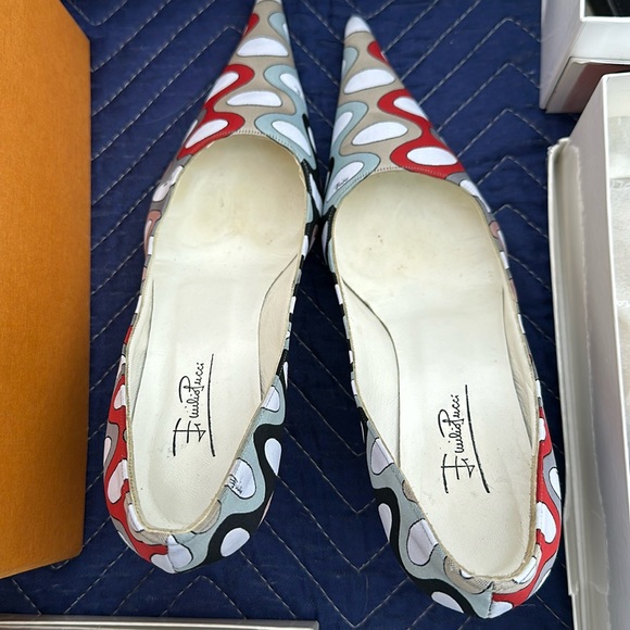 Pucci - Picture 1 of 4